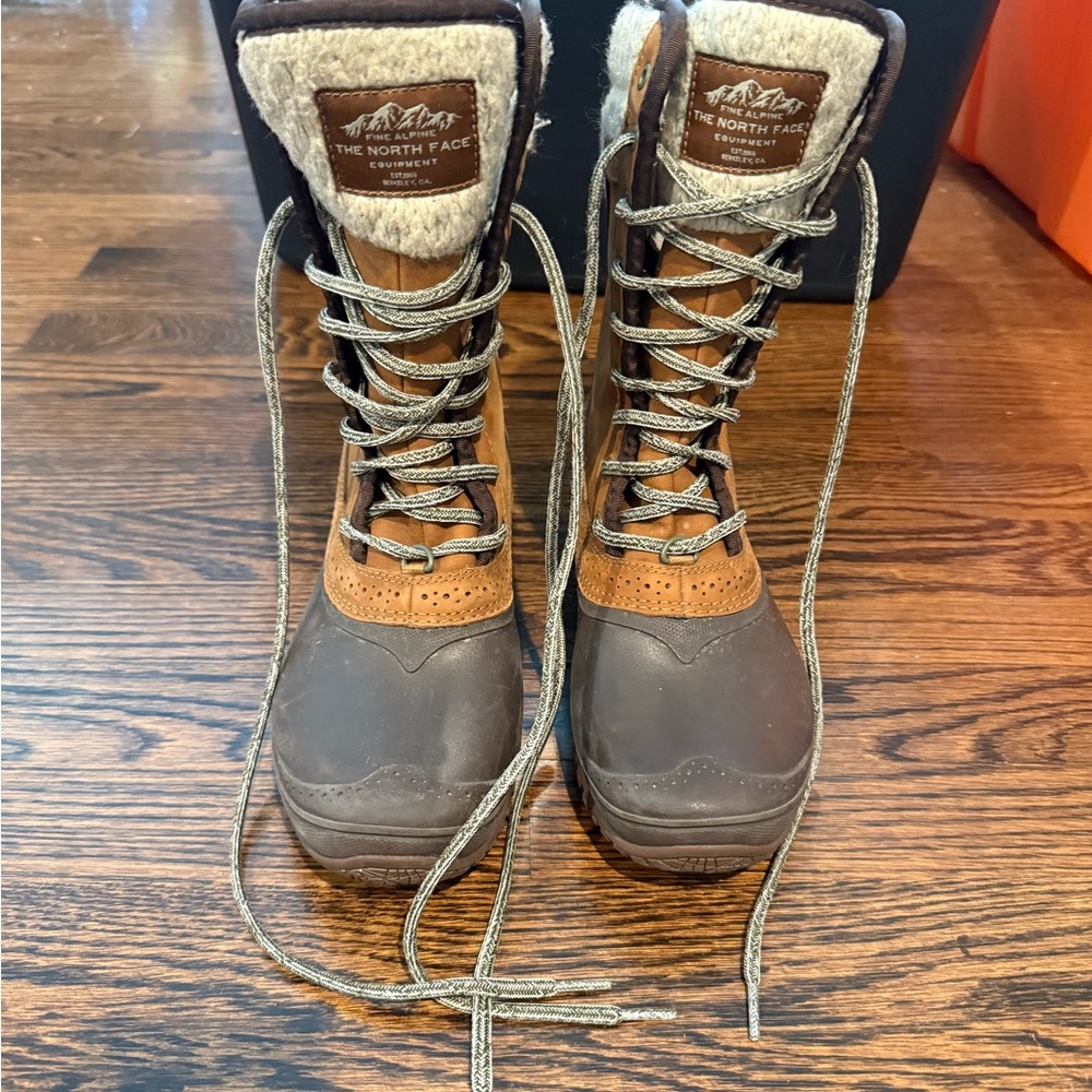 The North Face Women's Winter Boots in Brown and Tan